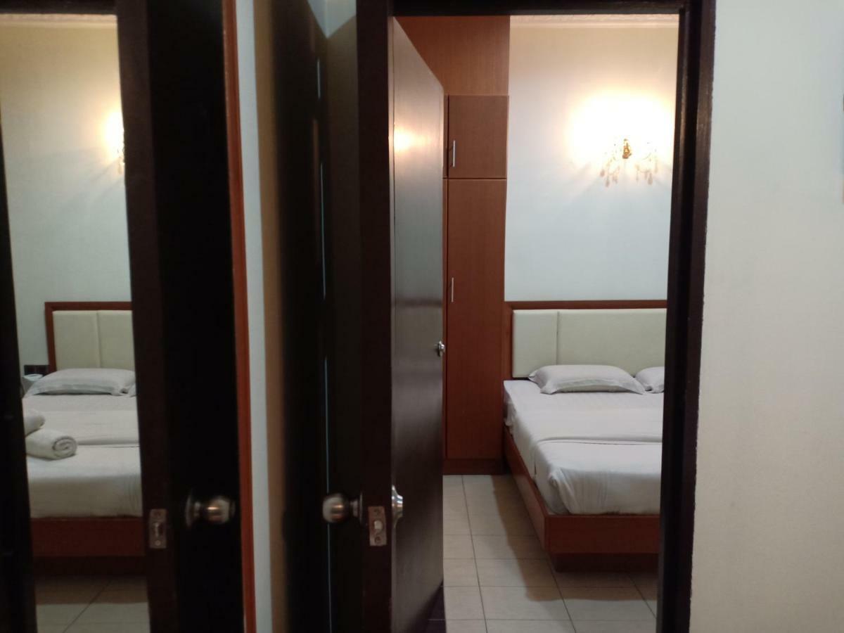 Tc Inn Business Hotel @ スリ・カンバンガン エクステリア 写真
