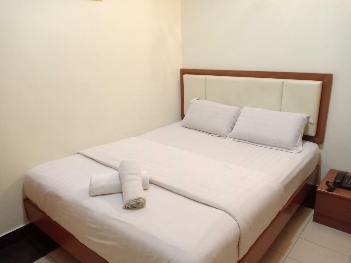 Tc Inn Business Hotel @ スリ・カンバンガン エクステリア 写真