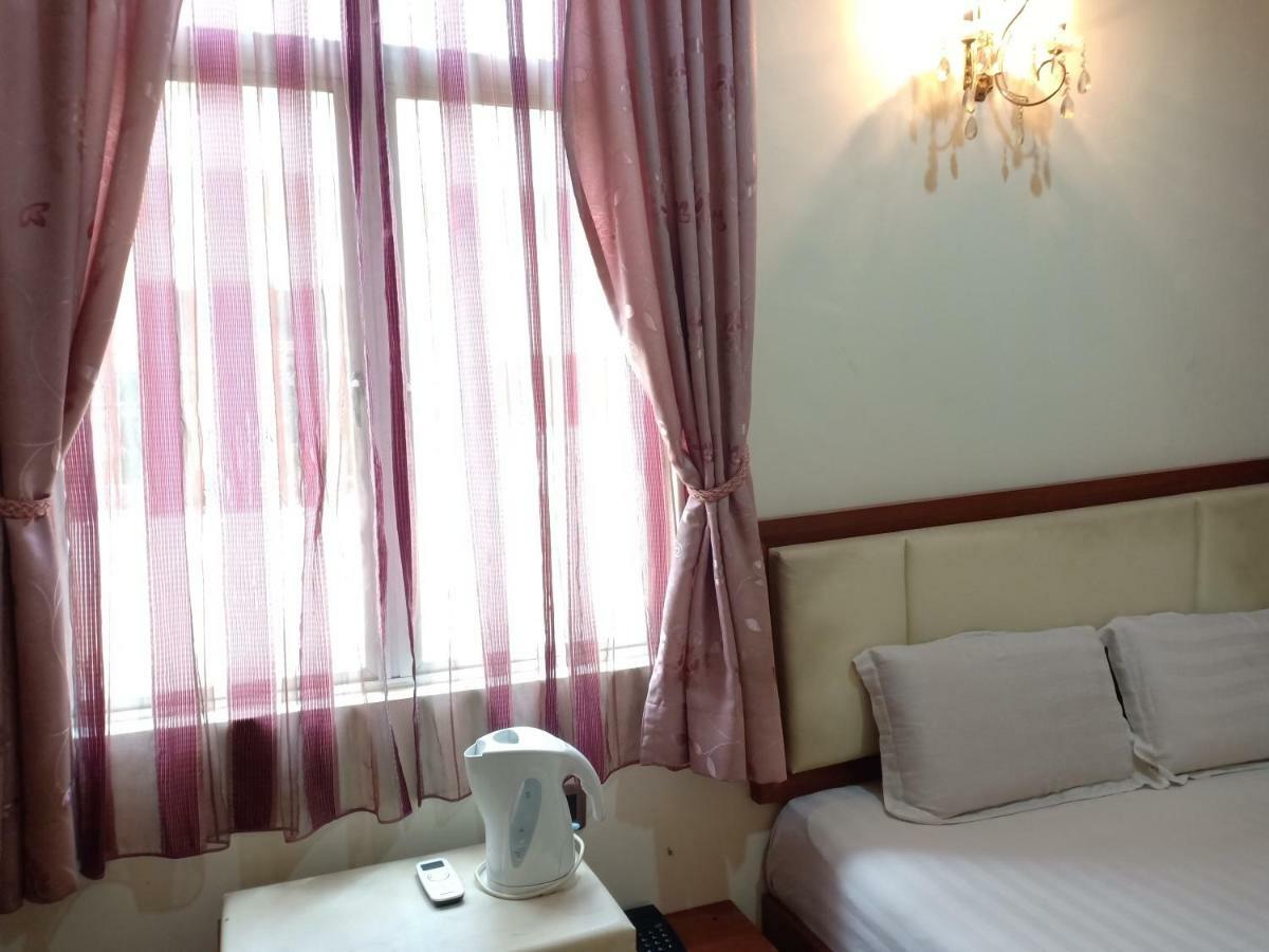Tc Inn Business Hotel @ スリ・カンバンガン エクステリア 写真