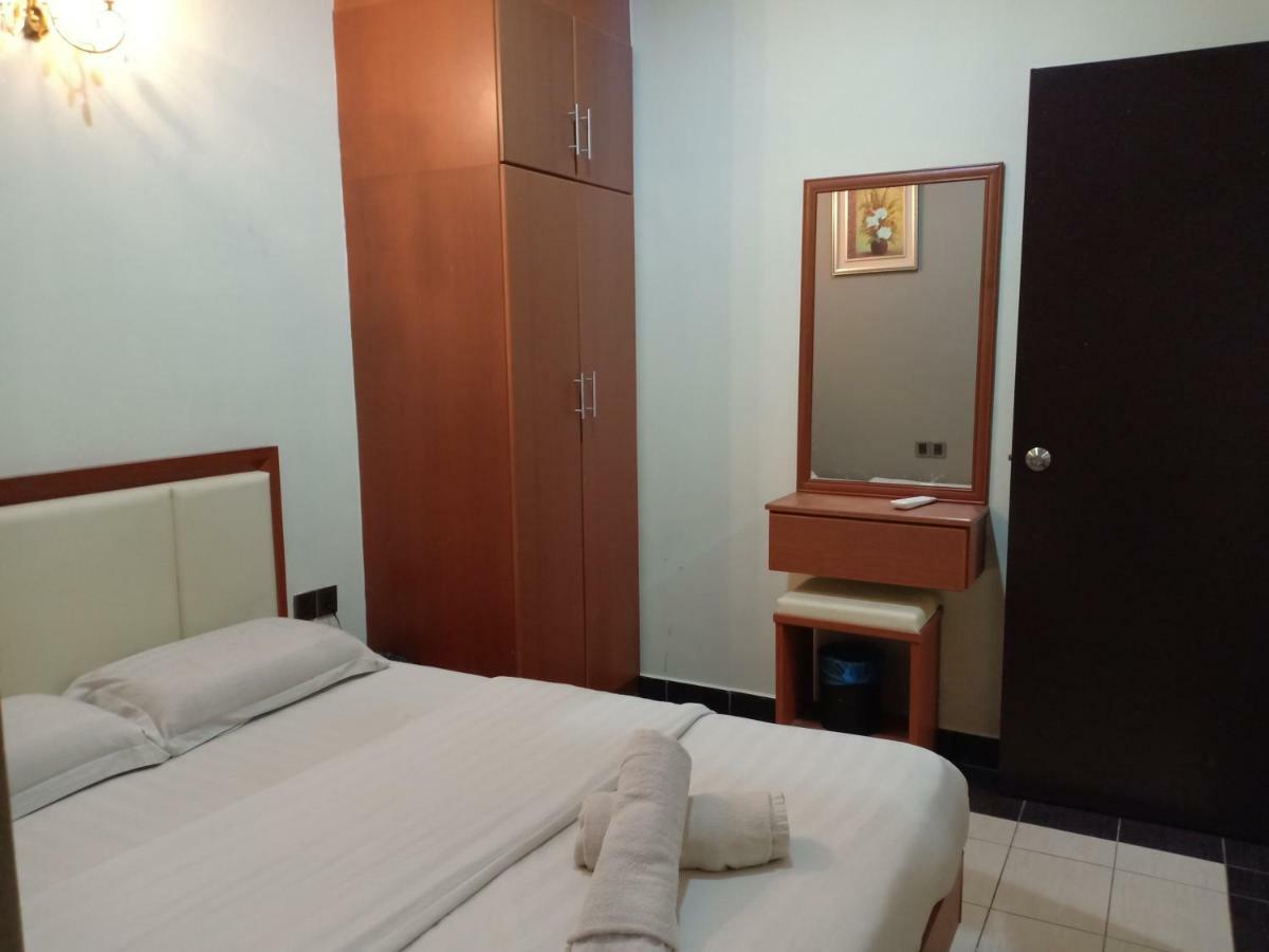 Tc Inn Business Hotel @ スリ・カンバンガン エクステリア 写真