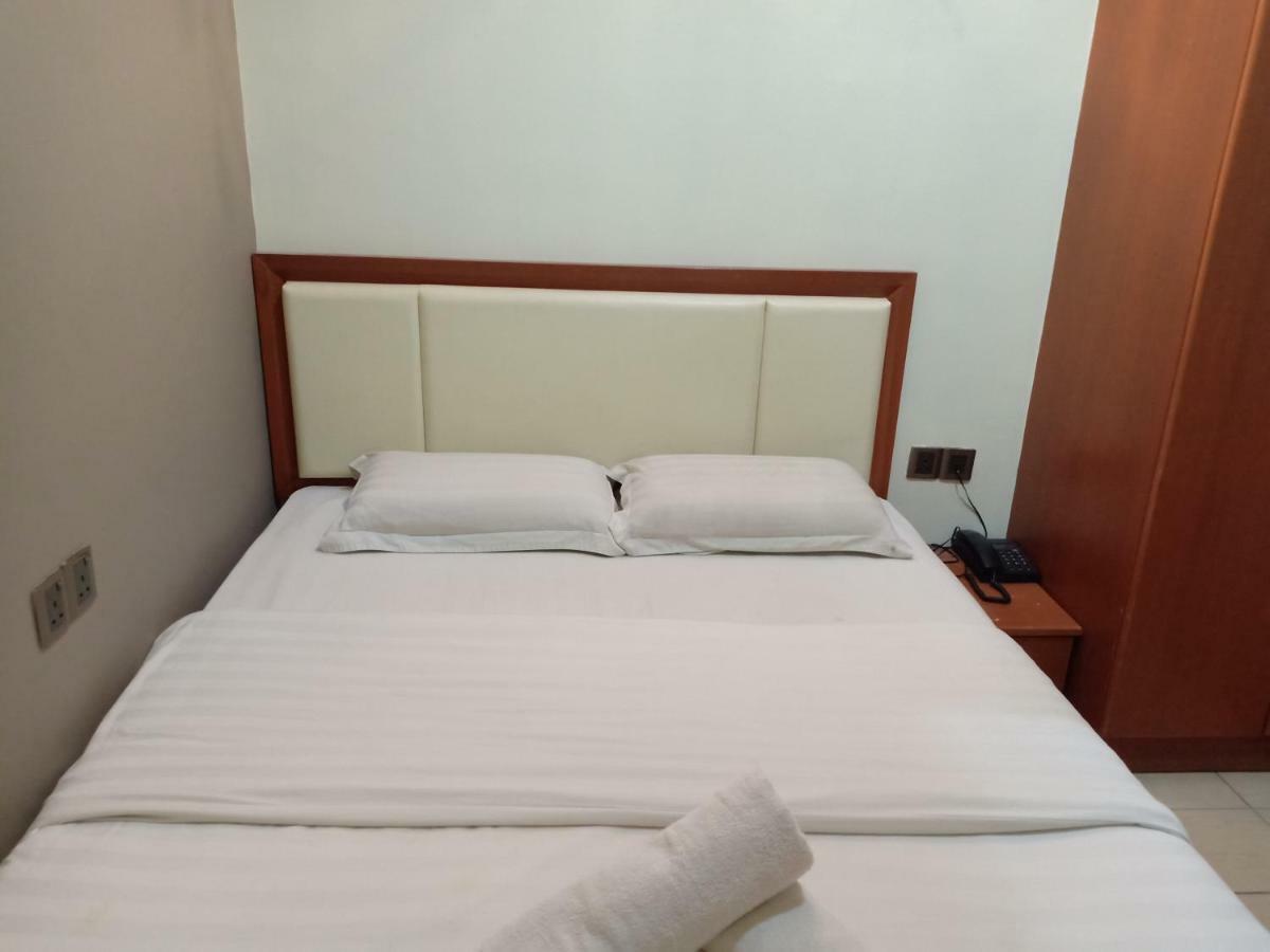 Tc Inn Business Hotel @ スリ・カンバンガン エクステリア 写真
