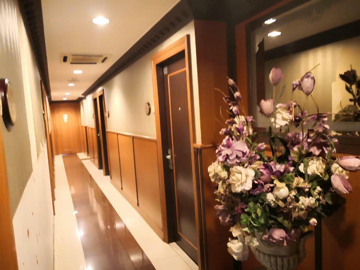 Tc Inn Business Hotel @ スリ・カンバンガン エクステリア 写真