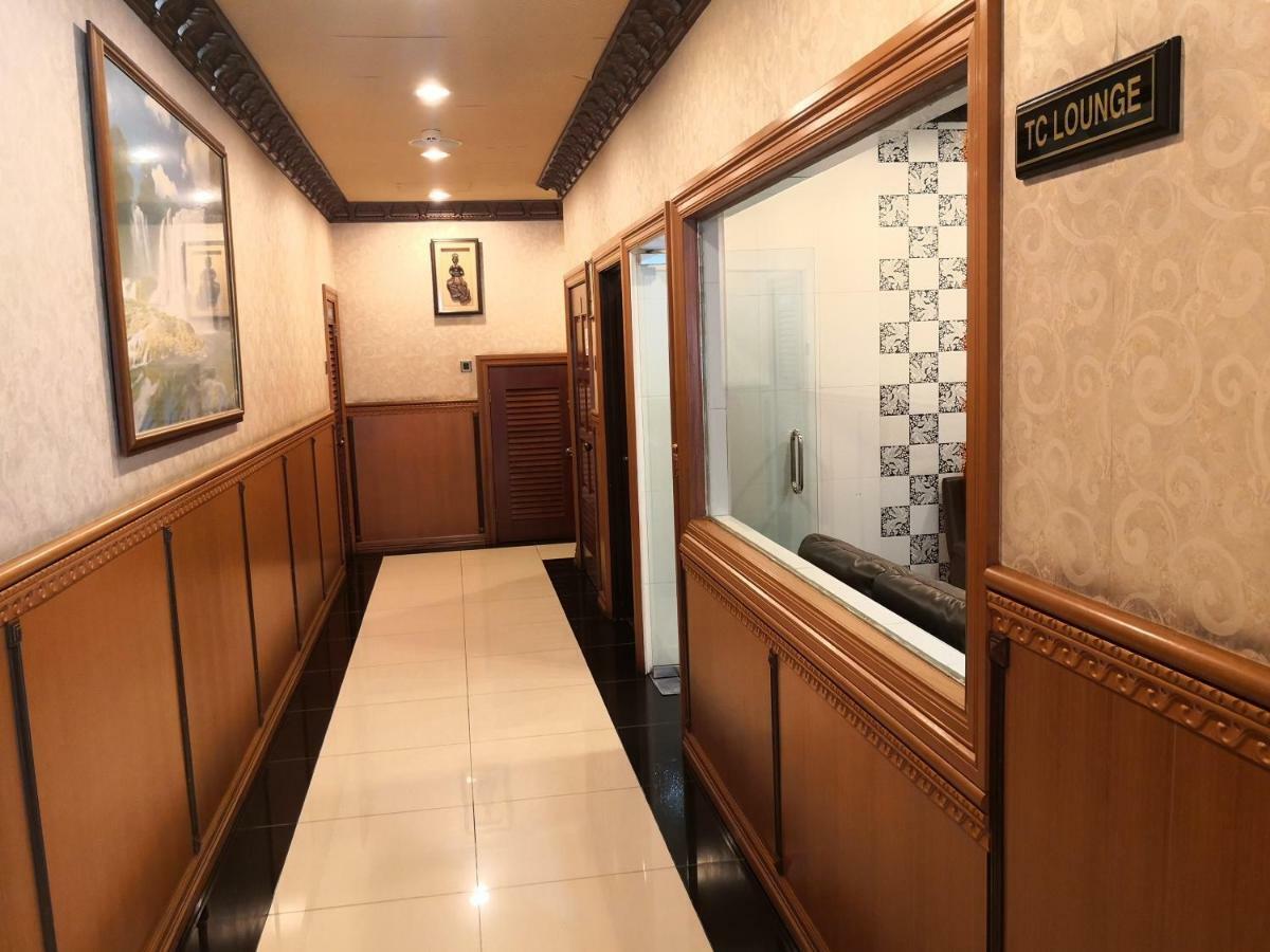 Tc Inn Business Hotel @ スリ・カンバンガン エクステリア 写真