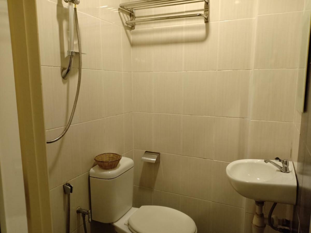 Tc Inn Business Hotel @ スリ・カンバンガン エクステリア 写真
